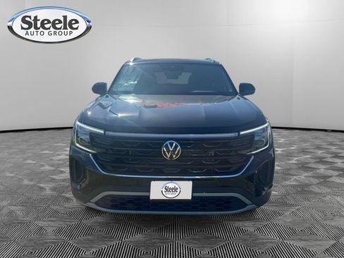 New 2026 Volkswagen Atlas Cross Sport SE FWD image 7