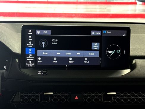 Used 2023 Honda Accord EX-L image 18