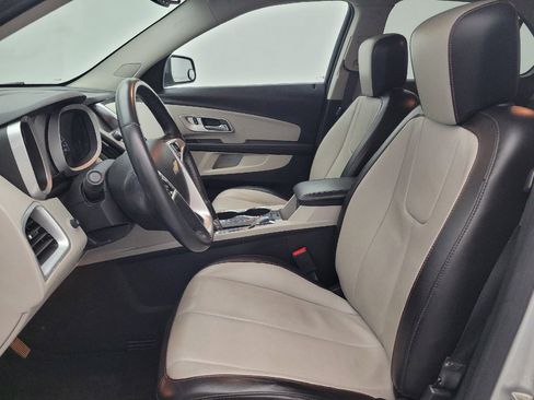 Used 2017 Chevrolet Equinox Premier w/ Enhanced Convenience Package FWD image 17