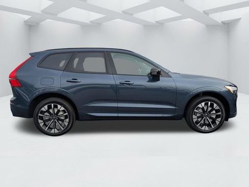 New 2026 Volvo XC60 B5 Plus w/ Protection Package Premier AWD/4WD image 3