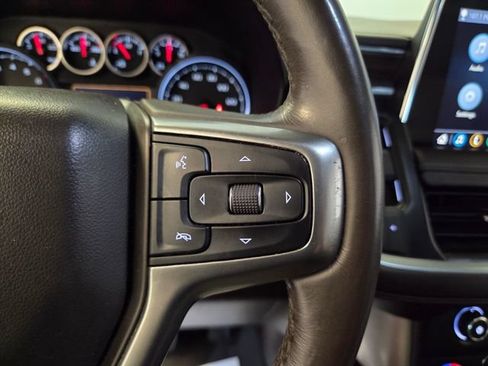 Used 2021 Chevrolet Tahoe Z71 w/ Z71 Signature Package AWD/4WD image 24