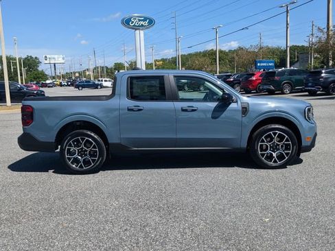New 2025 Ford Maverick Lariat w/ 4K Tow Package image 15