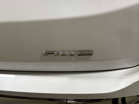 Used 2022 GMC Terrain Denali w/ Denali Premium Package AWD/4WD image 26