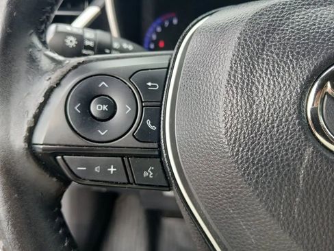 Used 2020 Toyota Corolla XSE image 26