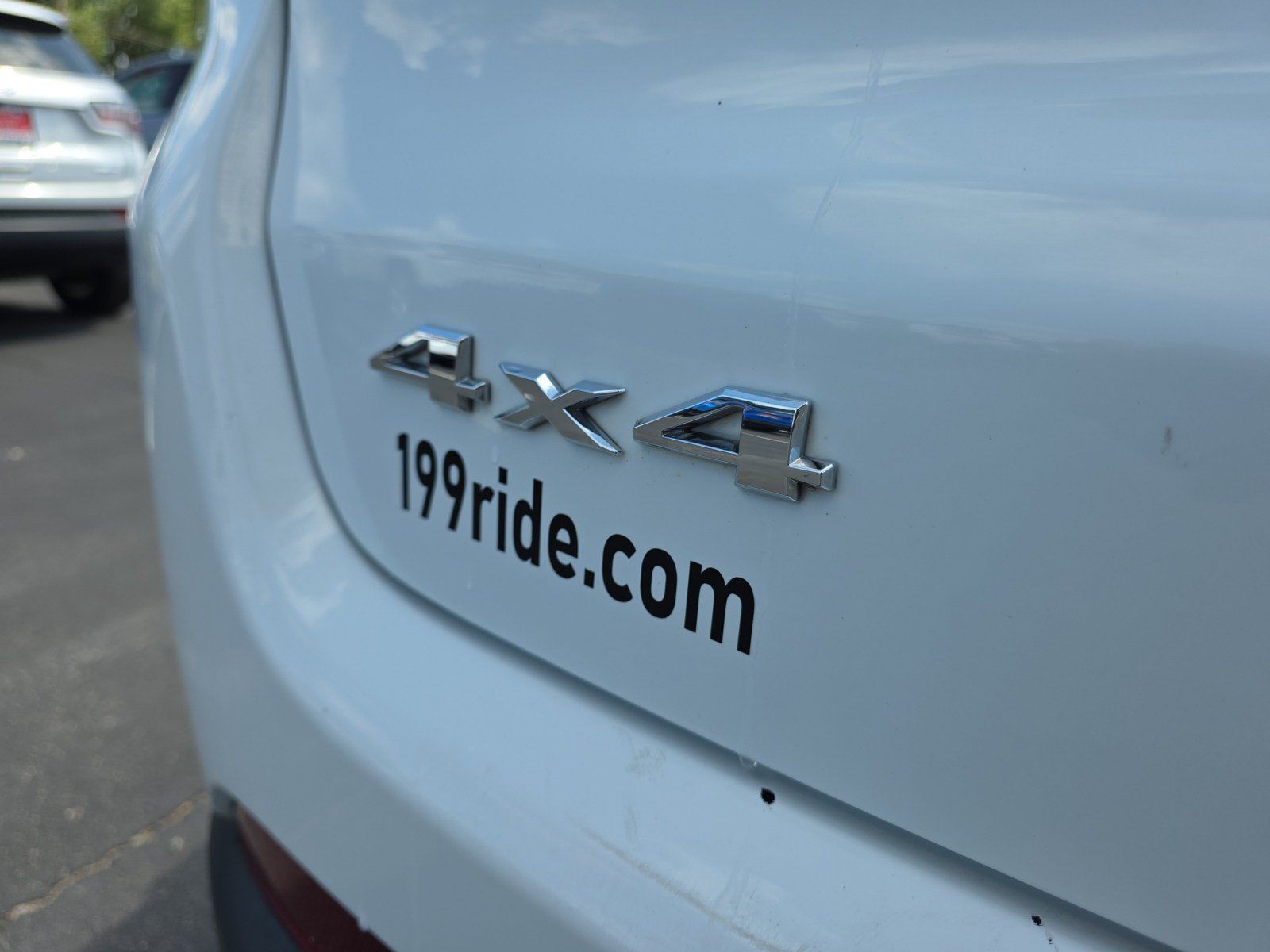 Used 2024 Jeep Compass Latitude AWD/4WD image 9