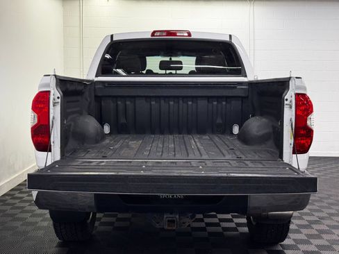 Used 2017 Toyota Tundra Limited AWD/4WD image 33