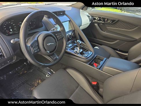 Used 2024 Jaguar F-TYPE R image 8