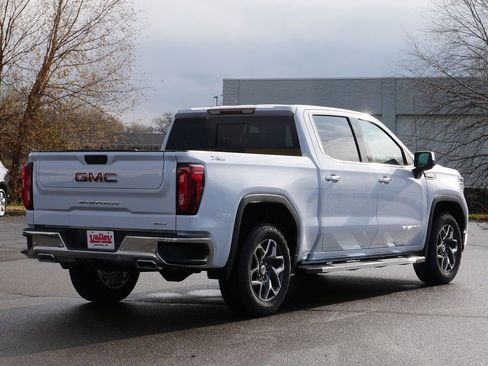 New 2026 GMC Sierra 1500 SLT w/ SLT Premium Plus Package AWD/4WD image 4
