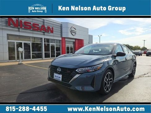 New 2025 Nissan Sentra SR image 1