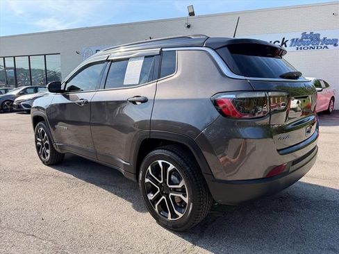 Used 2022 Jeep Compass Limited AWD/4WD image 7