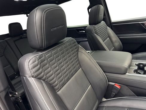 Used 2024 GMC Sierra EV Denali AWD/4WD image 47