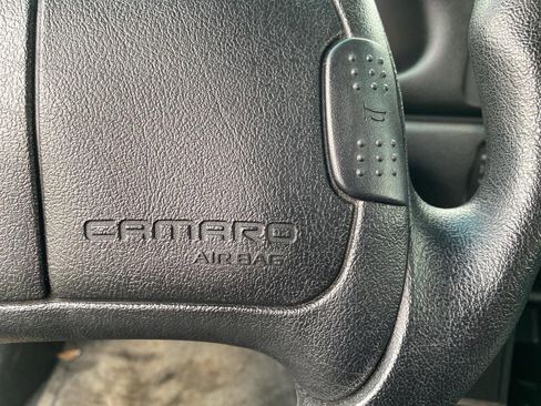 Used 1995 Chevrolet Camaro LT RWD image 23