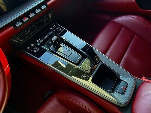 Certified 2022 Porsche 911 Carrera 4S image 16