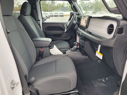 New 2026 Jeep Wrangler Unlimited Sport image 15