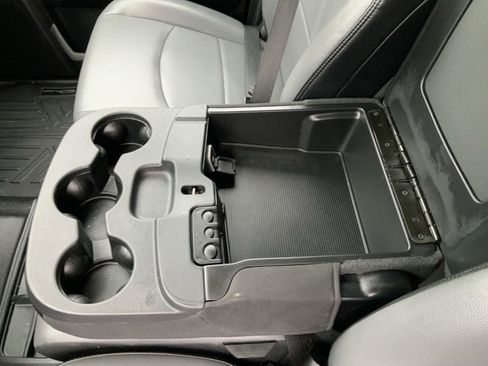 Used 2022 RAM 3500 Tradesman image 45