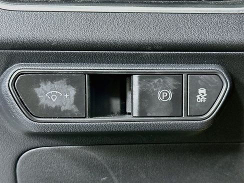Used 2025 Kia K4 FWD image 17