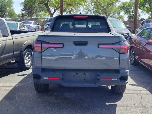 Used 2023 Hyundai Santa Cruz SEL w/ Activity Package image 9