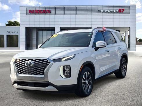 Used 2020 Hyundai Palisade SEL FWD image 3