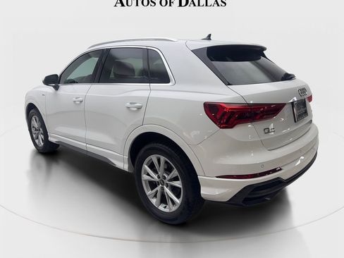 Used 2022 Audi Q3 2.0T Premium w/ Convenience Package image 9