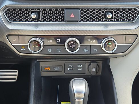 Certified 2026 Acura Integra A-Spec w/ Technology Package FWD image 18