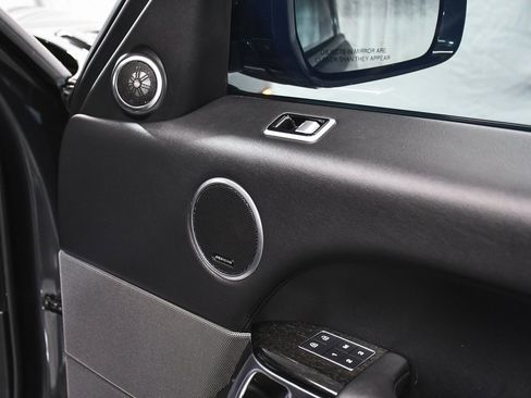 Used 2022 Land Rover Range Rover Sport HSE Silver Edition image 17