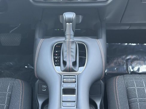 Used 2027 Honda HR-V Sport image 28