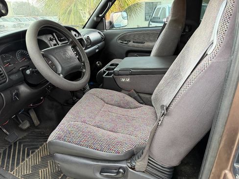 Used 2001 Dodge Ram 2500 Truck 4x4 Quad Cab image 2