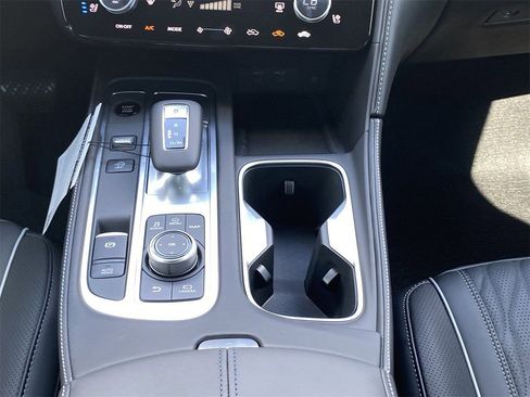 New 2026 INFINITI QX60 Autograph image 18