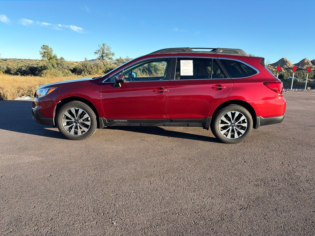 Used 2016 Subaru Outback 2.5i Limited AWD/4WD image 8