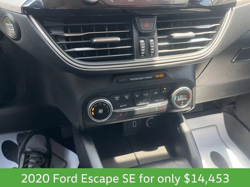 Used 2020 Ford Escape SE FWD image 17