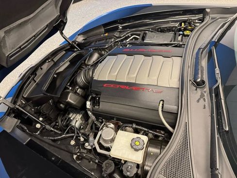 Used 2019 Chevrolet Corvette Grand Sport w/ Carbon Flash Badge Package RWD image 22