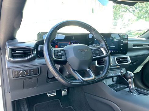Used 2024 Ford Mustang Premium image 33