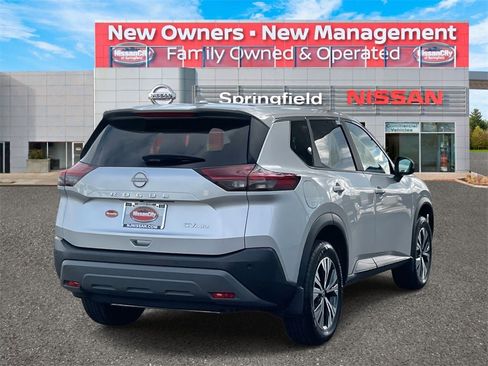 Certified 2023 Nissan Rogue SV image 5