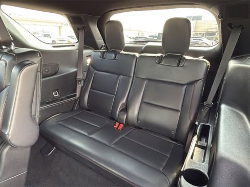 Used 2025 Ford Explorer ST-Line image 17
