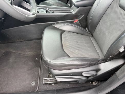 Used 2022 Jeep Compass Latitude w/ Sun and Sound Group FWD image 5