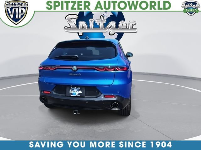 Used 2024 Alfa Romeo Tonale Veloce AWD/4WD image 8