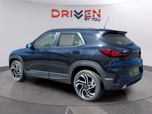 New 2026 Chevrolet TrailBlazer RS w/ Convenience Package image 3