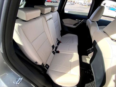 Used 2025 BMW X1 xDrive28i w/ Premium Package image 17