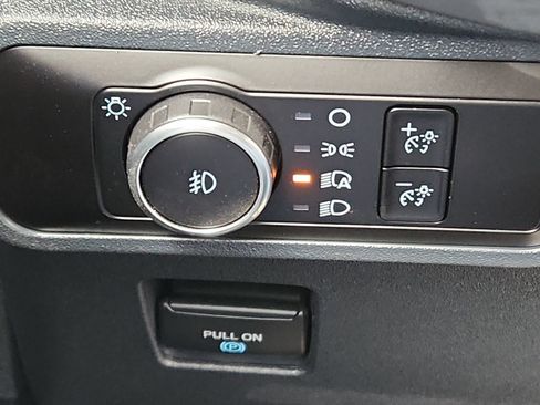 Used 2025 Ford Bronco Badlands AWD/4WD image 17