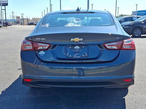 Used 2020 Chevrolet Malibu LT w/ Leather Package image 5