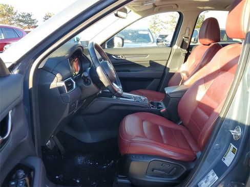 Used 2023 MAZDA CX-5 Carbon Edition image 10