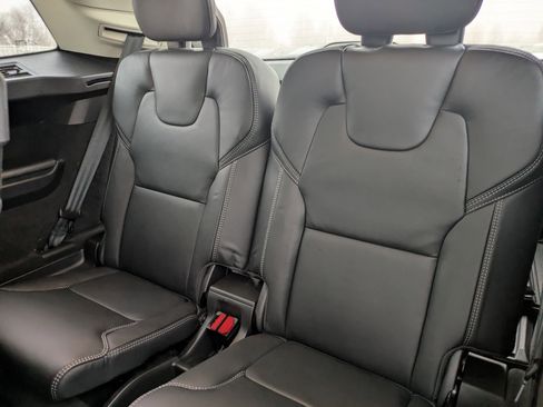 Used 2021 Volvo XC90 T6 Inscription w/ Advanced Package image 25