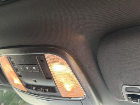 Used 2019 Jeep Grand Cherokee Limited AWD/4WD image 43