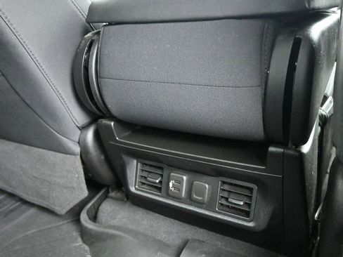 Used 2020 Chevrolet Silverado 1500 RST w/ All-Star Edition image 16