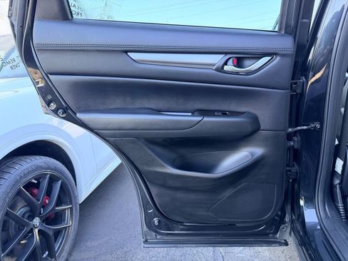 Used 2017 MAZDA CX-5 Touring image 23