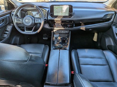 Used 2022 Nissan Rogue SL w/ SL Premium Package image 19