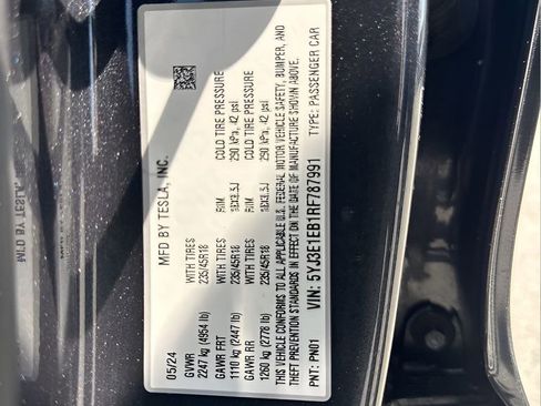 Used 2024 Tesla Model 3 Long Range AWD/4WD image 41