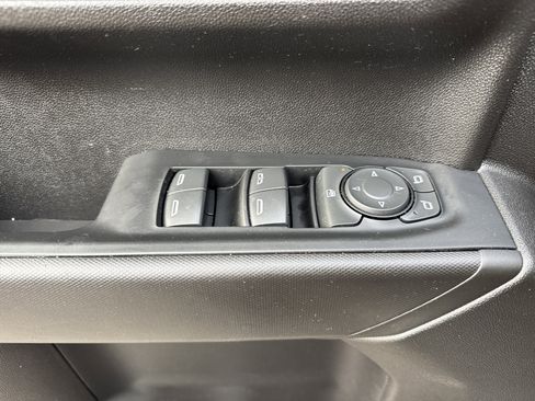 Used 2022 Chevrolet Silverado 1500 Custom image 15