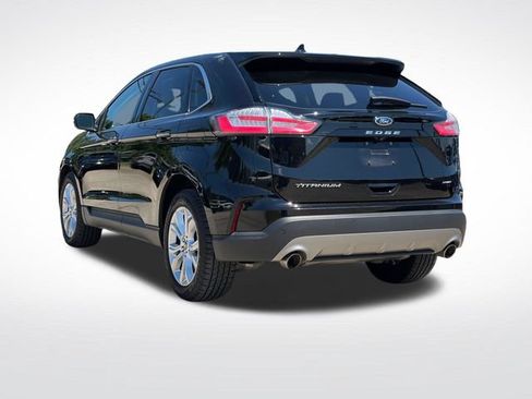 Used 2022 Ford Edge Titanium w/ Equipment Group 301A AWD/4WD image 21