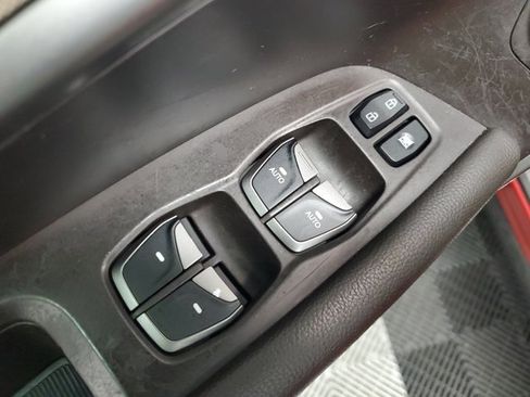 Used 2018 Hyundai Santa Fe Limited w/ Cargo Package image 17